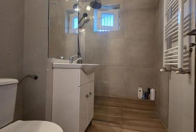 Apartament cu 2 camere decomandat în Central - 1