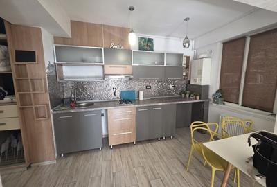 Apartament cu 2 camere, mobilat în Mamaia - 10