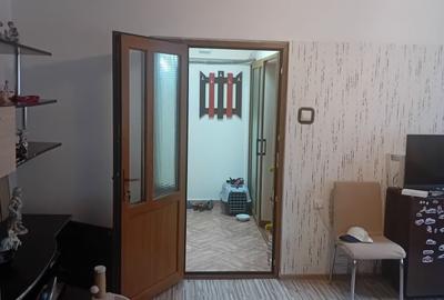 Apartament cu 2 camere decomandat în Berca - 3