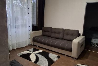Apartament cu 2 camere semidecomandat în Micro 19 - 2
