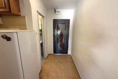 Garsonieră decomandată, mobilată în Ampoi 1 - 4