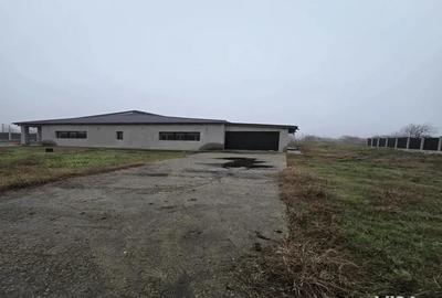 Casa constructie noua cu 4 camere ?i teren generos - 16