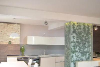 Apartament cu 3 camere decomandat în Dealul Cetății - 8
