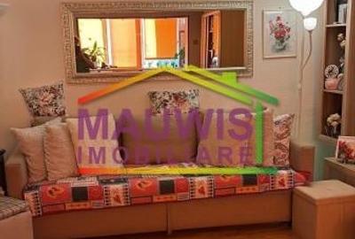 Mosilor / Eminescu / vis a vis de Bcr / et 4 / bl 1982 / - 1