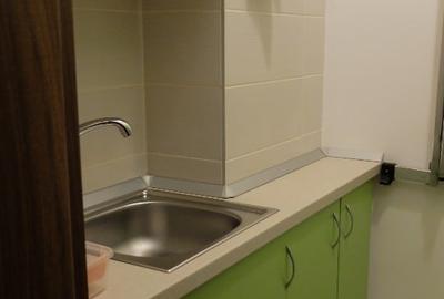 Proprietar închiriez spatiu premium – 175 mp, Parter, P-ța Unirii - 10