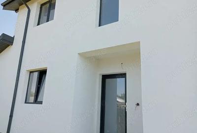 Vila noua sat Lipia comuna Merei BZ la cheie Pret: 170.000 - 1