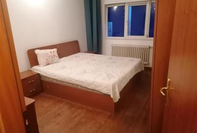 Apartament cu 2 camere semidecomandat în Complex Studențesc