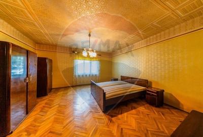 Casa cu 4 camere si teren 540 m in Pecica - Zona excelenta - 2