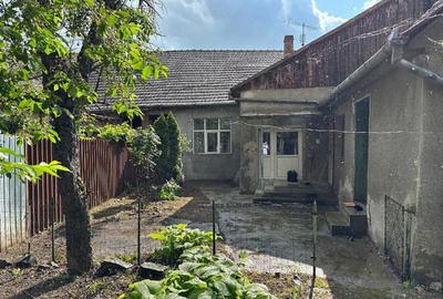 Casă cu 4 camere cu Teren 1112 Mp în Central - 7