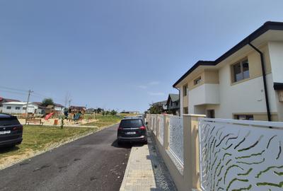 NOU-Casa cu piscina-Direct Proprietar-Comision 0 - 8