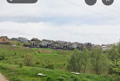 Teren de 750 mp, în Central