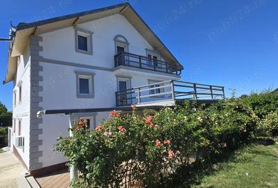 Casă cu 6 camere în Fălticeni - 2