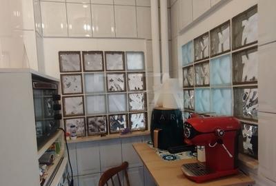 Garsonieră decomandată, mobilată în Titan - 9