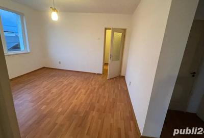 Vand apartament 3 camere, 61 mp, Ploiesti, zona Cina Nord Andrei Muresanu - 4