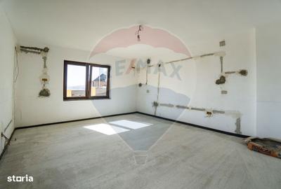 Casă cu 2 camere cu Teren 567 Mp în Central - 11