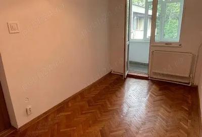 De vanzare apartament 3 camere Drumul Taberei,Bdul 1 Mai - 1