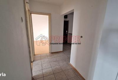 Apartament cu 3 camere decomandat în Jilava - 11