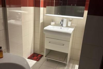 Apartament cu 2 camere semidecomandat în Apărătorii Patriei - 14