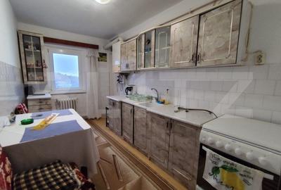 Apartament 3 camere, 65mp, zona Cugir - 4