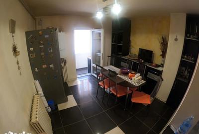 Apartament cu 3 camere decomandat în Central - 10