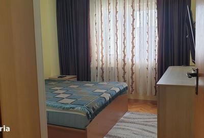 Apartament cu 3 camere decomandat în Rahova - 6