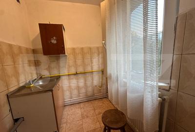 Garsoniera de inchiriat, 27 mp, zona Mall - 2