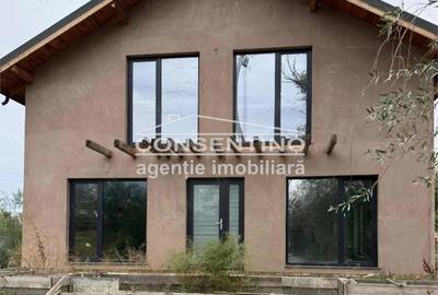 Se vinde imobil la 15 km de oras , in sat Bentu - 8