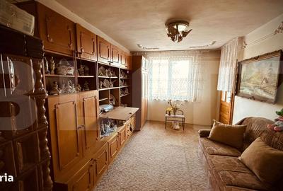 Apartament cu 3 camere în Central