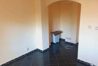 Apartament cu 4 camere decomandat în Exterior Vest - 5