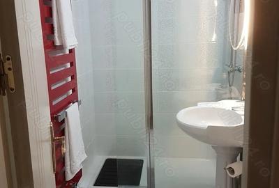 Apartament cu 3 camere decomandat în Pandurilor - 1