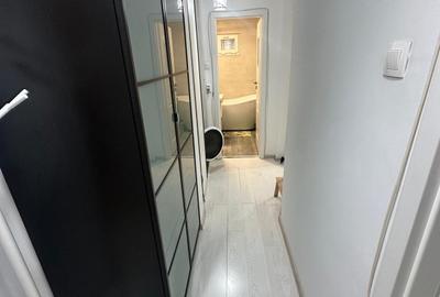 De închiriat apartament 3 camere Șoseaua Vergului - 9
