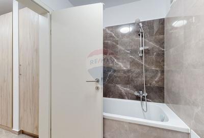 Apartament cu 2 camere decomandat în Tractorul - 7