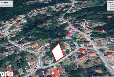 Teren de 1086 mp, în Central - 2
