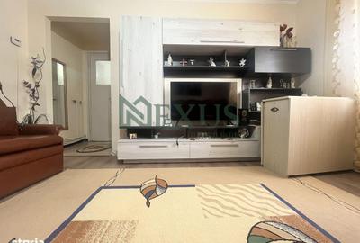 Apartament cu 3 camere, mobilat în Central