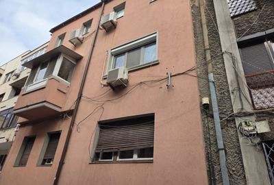 COTROCENI-PALAT ,ETAJ VILA,3 CAM MOBILAT,UTILAT,800 EURO - 16