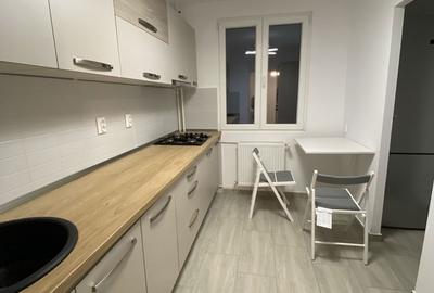 Apartament cu 3 camere decomandat în Drumul Taberei - 4