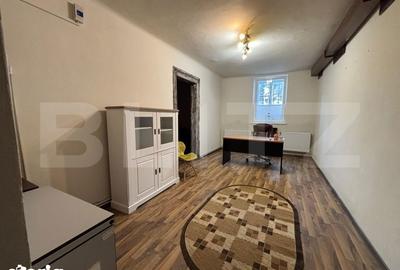 Spațiu comercial, de 50 mp, în Central - 1