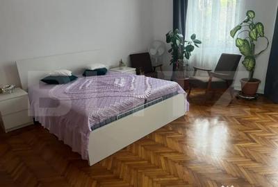 Apartament cu 3 camere semidecomandat în Traian - 9