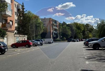 Apartament cu 2 camere semidecomandat în Miorița - 16