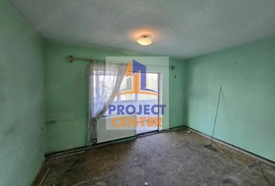 Apartament 3 camere Prundu - etaj 2, decomandat - 4
