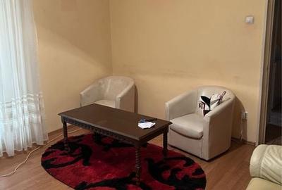 Casă cu 2 camere decomandat în Titan - 3