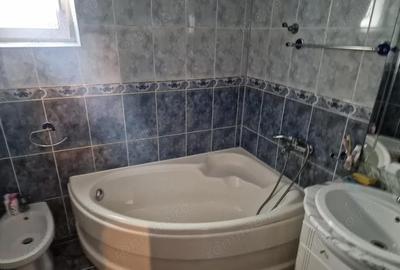 Apartament cu 3 camere decomandat în Ștefan cel Mare - 1