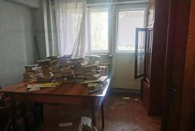 4 cam zona Esplanada Dunarii, 105 mp terasa boxa, etaj 1 - 12