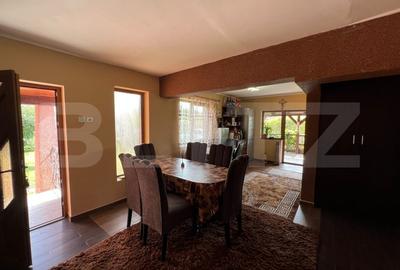 Casa de vanzare, cu 3 camere, 100 mp, zona Odoreului - 4