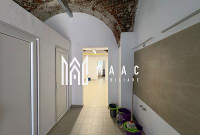 Casă individuală cu 10 camere cu Canalizare în Central - 4