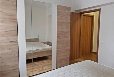 Apartament cu 2 camere decomandat, mobilat în Tractorul - 5