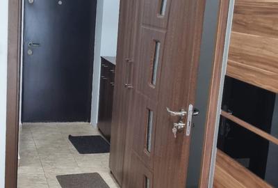 Apartament cu 3 camere semidecomandat, mobilat în Iancului - 16