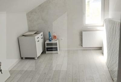 Apartament cu 4 camere, 99 mp, zona Capat 1 - 6