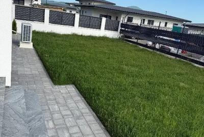 Casă cu 4 camere cu Teren 500 Mp în Cristian - 18