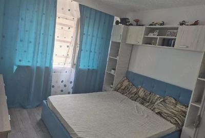 Apartament cu 3 camere semidecomandat în Central - 4